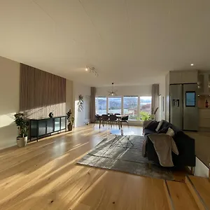 Apartment Luxurious With Free Parking, Göteborg